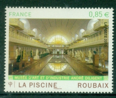 France-2010-The-Swimming-Pool-of-Roubaix-MUH