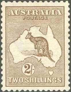 Australia-1913-Kangaroo-Map-2-shilling-brown-II-First-CR-over-A-P12-Animal