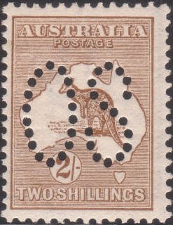 Australia-1913-Kangaroo-Map-2-shilling-brown-II-First-CR-over-A-P12-Animal_1