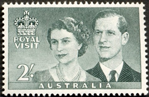 Australia-1954-Royal-Visit-2-shilling-dull-bluish-green-P14-38-x-14-04-Portraits