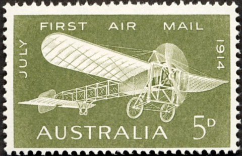 Australia-1964-First-Australian-Airmail-Flight-50-years-5-pence-olive-green-P14-5x14-Aircraft-Bleriot-pilot-M-Guillaux-SG370