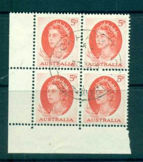 Australia-1963-QEII-5d-red-FDI-Block-4-FU-lot66354