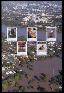 Australia-2011-Flood-Relief-ex-Year-book-sheetlet-MS-MUH