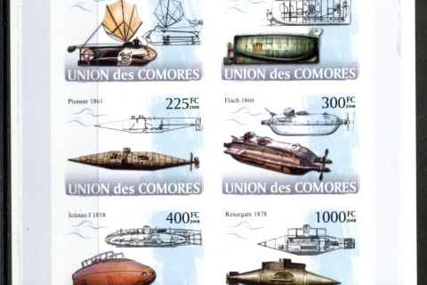 Comoro-Is-2008-Vintage-Submarines-MS-IMPERF-MUH