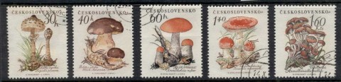 Czechoslovakia-1958-Funghi