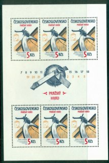 Czechoslovakia-1983-5k-Art-Treasures-MS-light-tone-spot-MUH-Lot23618