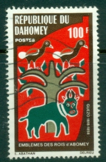 Dahomey-1971-72-Emblems-of-the-Kings-of-Abomey-100f-FU