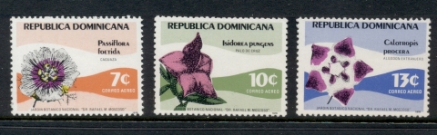 Dominican-Republic-Flowers-MUH