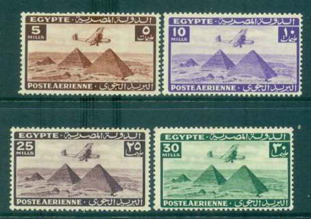 Egypt-1941-43-Plane-over-Pyramids-MUH-lot49919