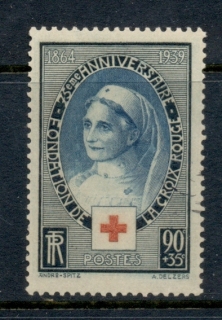 France-1939-Red-Cross-Nurse-MUH