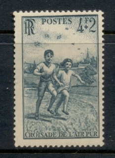 France-1945-Child-Welfare-MUH-2