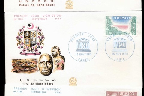 France-1980-UNESCO-3x-FDC