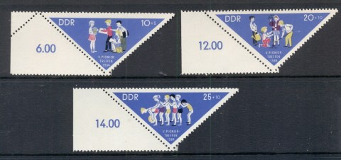 Germany-DDR-1964-Young-Pioneers-MUH