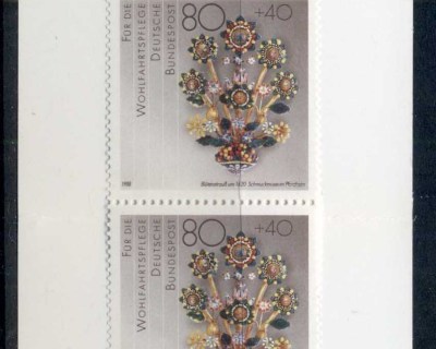 Germany-1988-Welfare-Gold-Silver-Artifacts-80pf-booklet-MUH