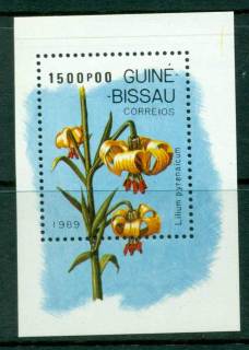 Guinea-Bissau-1989-Lillies-MS-MUH-Lot16826