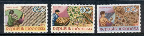 Indonesia-1973-Batik-Workers-MUH