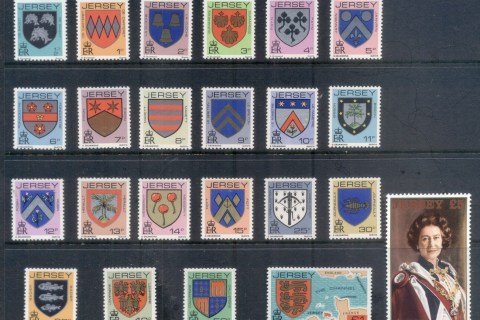 Jersey-1981-83-QEII-Arms