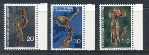 Liechtenstein-1971-Wood-Sculptures-MUH