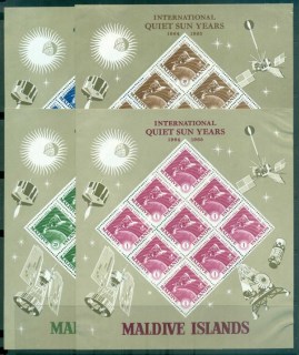 Maldive-Is-1965-Quiet-Sun-Year-Sheetlets-4x-corner-faults-MLH