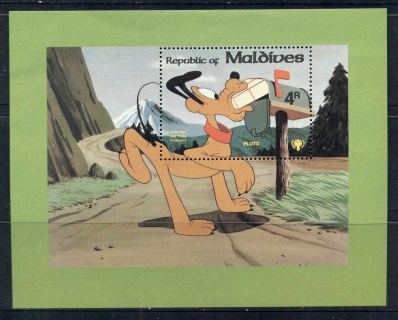 Maldive-Is-2004-Disney-Characters