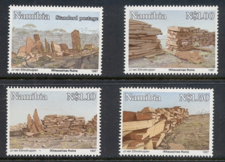 Namibia-1997-Stone-Wall-Khauxalnas-Ruins-MUH