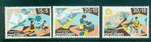 Netherlands-Antilles-1975-Child-Welfare-MUH-Lot47189