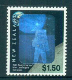 New-Zealand-1994-First-Manned-Moon-landing-MUH-lot53188