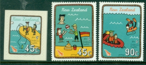 New-Zealand-2004-Childrens-Health-A-Day-at-the-Beach-PS-MUH