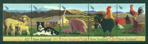 New-Zealand-2005-Year-of-the-Rooster-Strip-MUH-lot23408