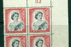 New Zealand 1954 QEII 1/- Black & Carmine Whole Sheet value £ on right Cnr Block 4