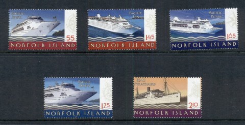 Norfolk-Is-2012-Cruise-Ships-MUH