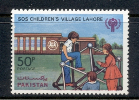 Pakistan-1979-SOS-Childrens-Village-MUH