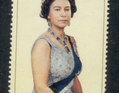 Pitcairn-Is-1975-QEII-Portrait-MUH
