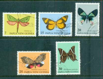 PNG-1979-Moths-CTO-lot71080