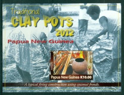 PNG-2012-Traditional-Clay-Pots-MS-MUH_2