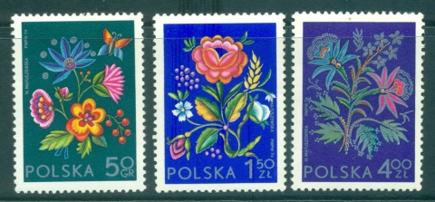 Poland-1974-Embroidery-MUH-lot35632