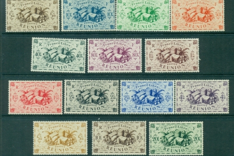 Reunion 1943 Produce