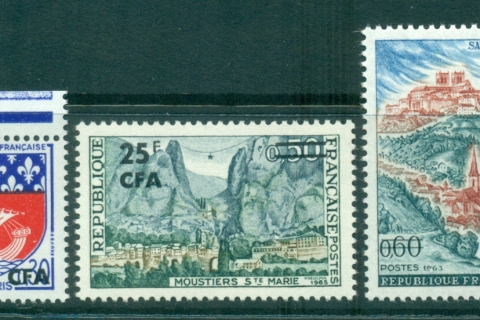 Reunion 1965 15,25,30ff Surcharged