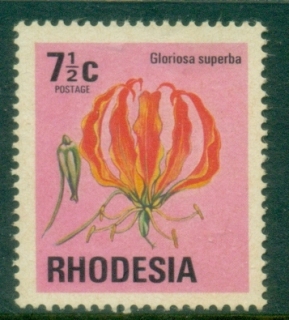 Rhodesia-1974-76-Pictorial-7½c-Flame-Lily-FU_1