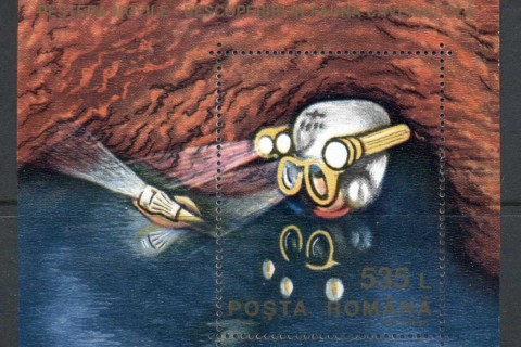 Romania-1993-Exploring-Cavern-MS-Muh