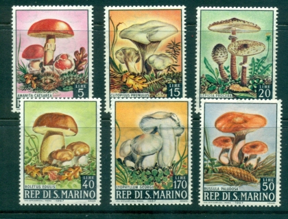 San-Marino-1967-Mushrooms-Funghi-MUH-lot40115