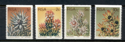 South-Africa-1977-Protea-Succulents-coils-MUH