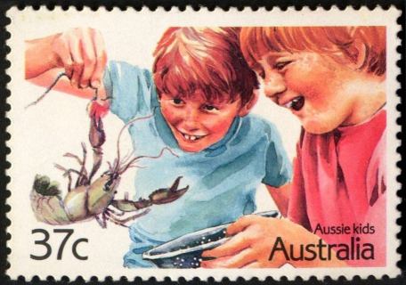 Australia-1987-Aussie-Kids-37-cent-Multi-P14-50-Catching-Crayfish