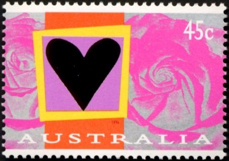 Australia-1996-Saint-Valentines-Day-45-cent-Multi-P14-x-14-5-Gold-Heart-and-rose-SG1577