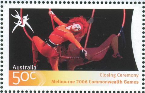 Australia-2006-Commonwealth-Games-Closing-Ceremony-26-March-2006-50-cent-Multi-P14-60-x-13-86-Two-red-figures-suspended-on-hoops-SG