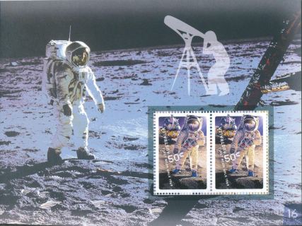 Australia-2007-Blast-off-50-Years-in-Space-2-x-50-cent-Multi-P14-6-x-13-86-Horizontal-se-tenant-pair-on-special-background-4980-SG