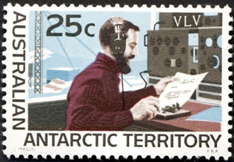 AAT-1966-Antarctic-Activities-25-cent-Multi-P13-50-AAT-Radio-operator-SGA16