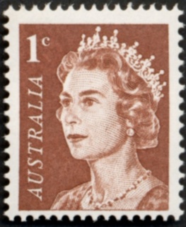 Australia-1966-Queen-Elizabeth-II-1-cent-deep-red-brown-P15x14-Royalty