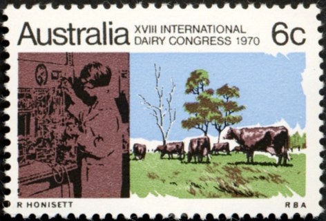 Australia-1970-Eighteenth-International-Dairy-Congress-6-cent-Multi-P13-50-Milk-analysis-and-dairy-herd