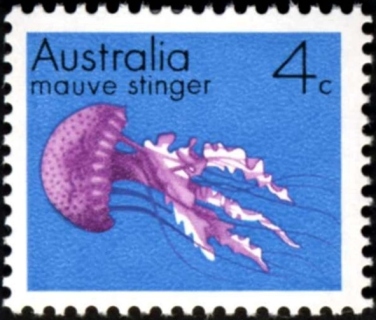 Australia-1973-Marine-Life-Gemstones-4-cent-Multi-P14x15-Mauve-stinger